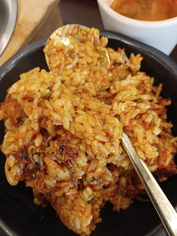 담솥 소고기숙주솥밥 담다