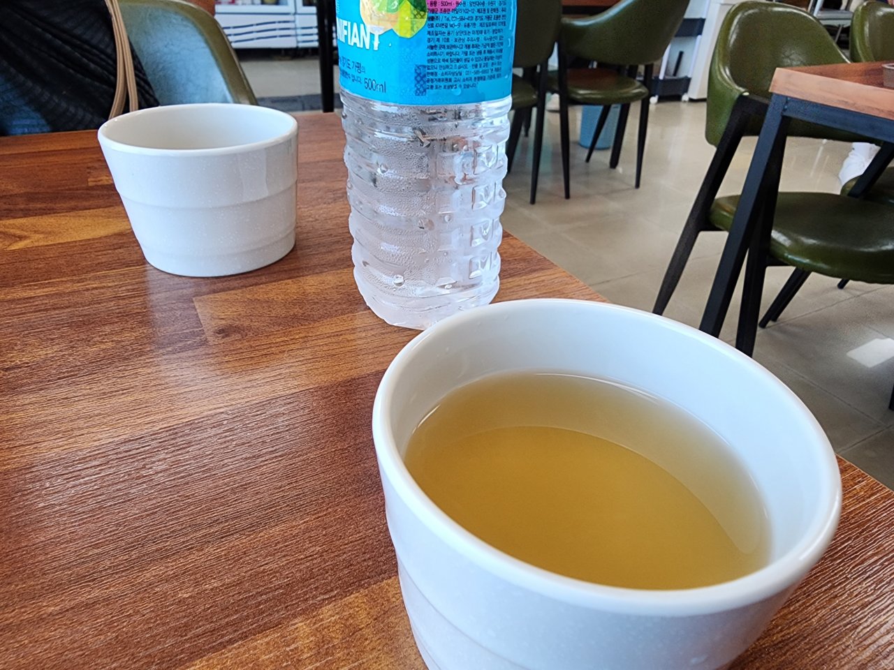 청춘이면 기본육수