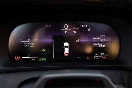 토요타 크라운 SUV 시그니아