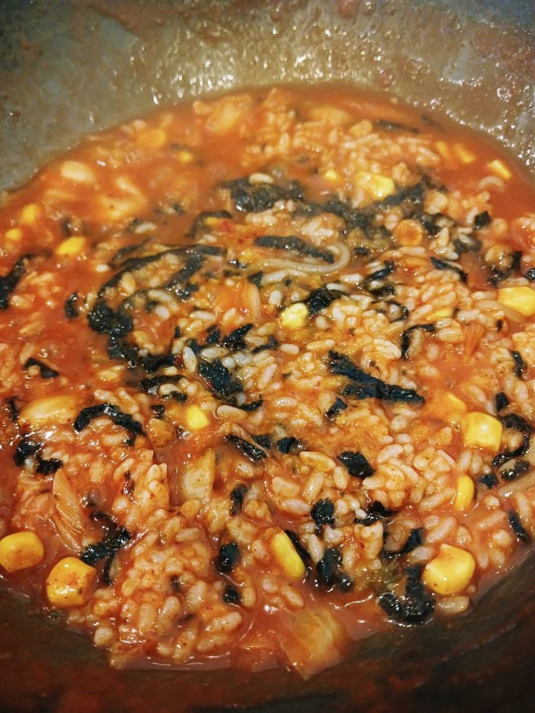 현선이네 볶음밥 끓다