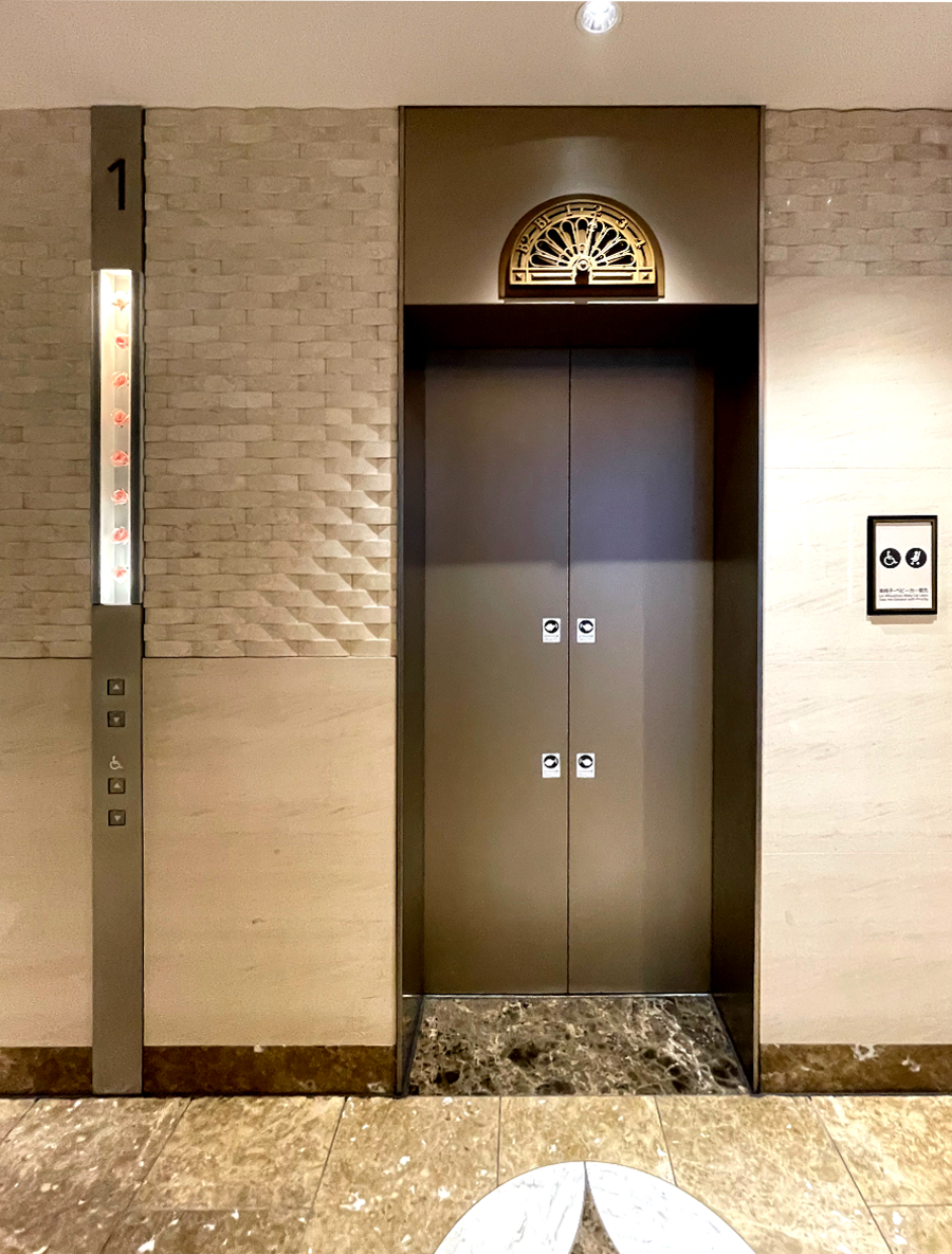 도쿄 마루노우치 브릭스퀘어 주변