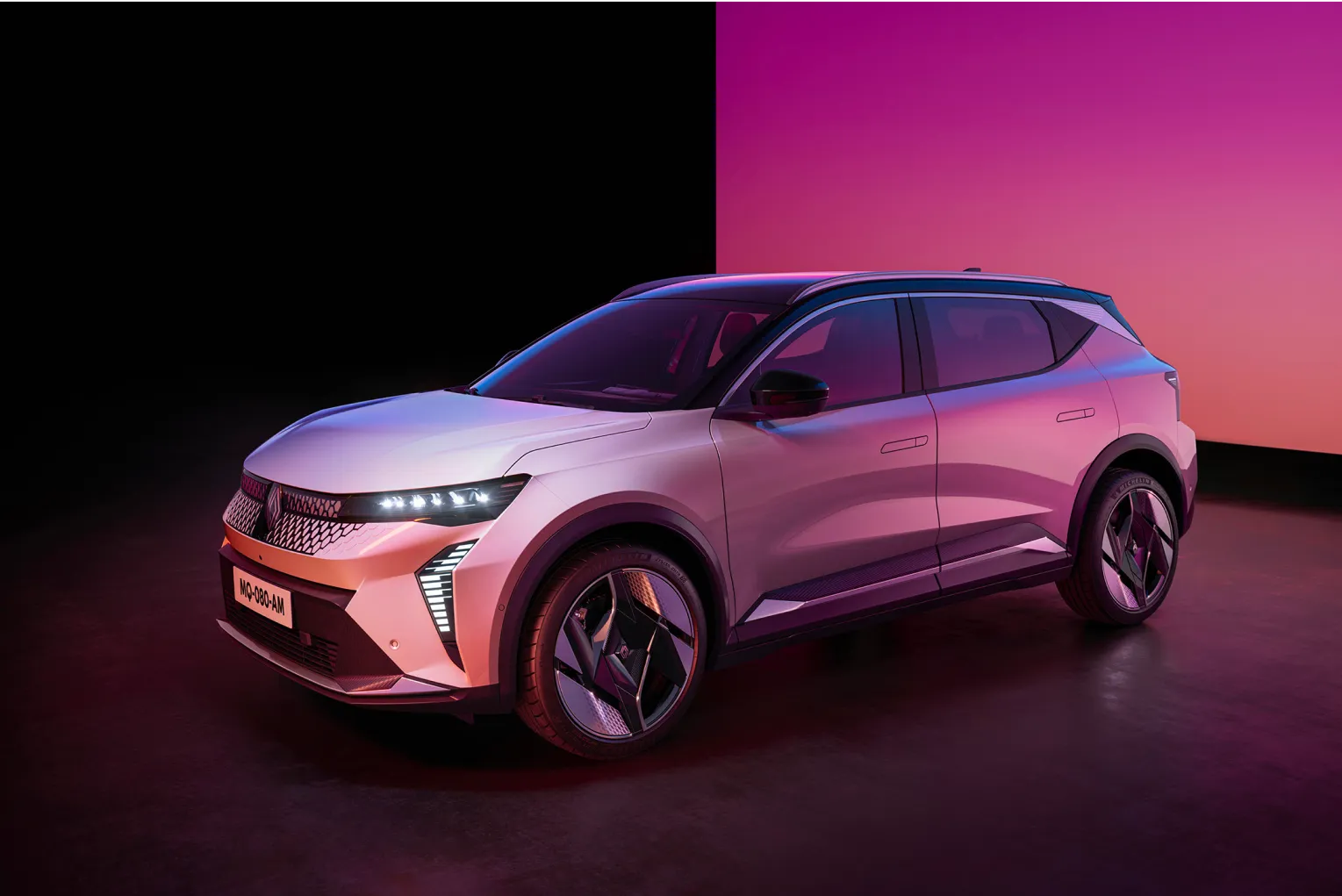 르노 세닉 이미지