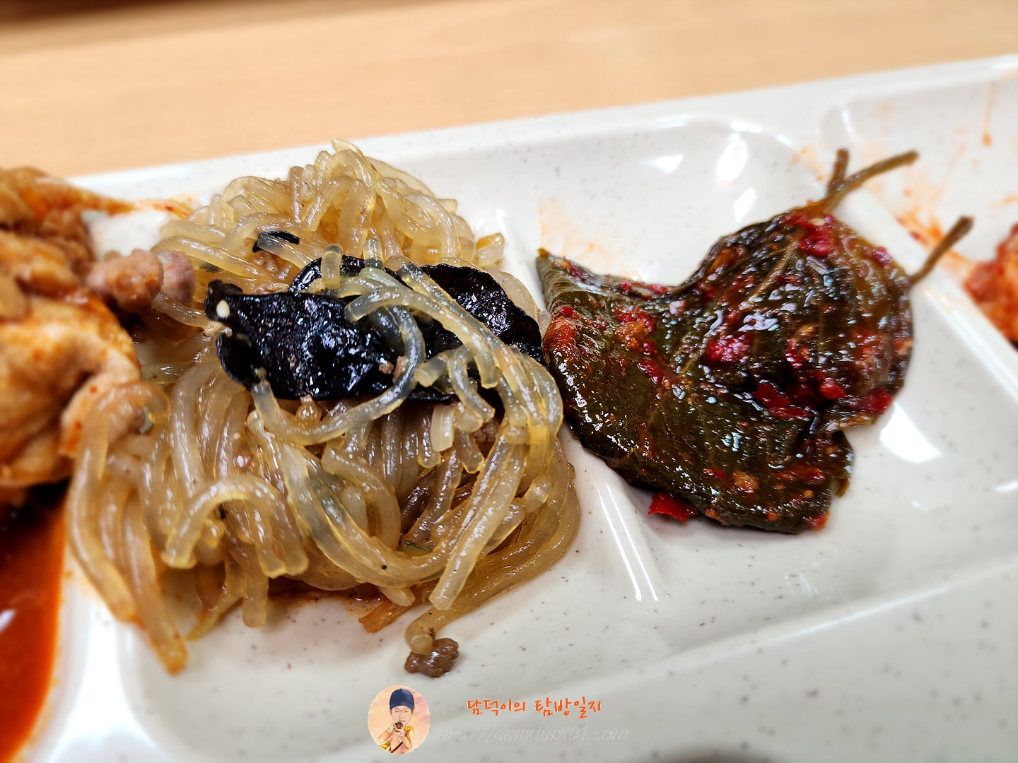 잡채, 깻잎 무침