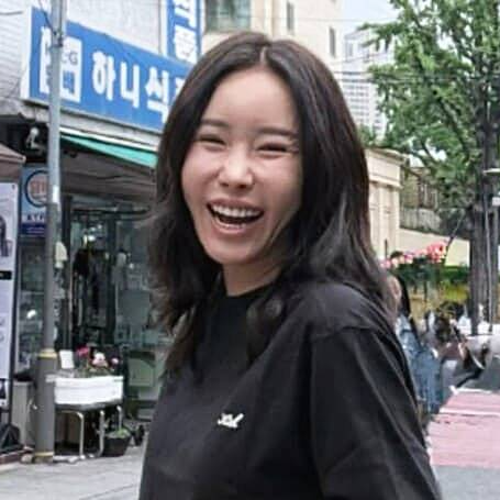 1세대-인플루언서-이주희-아브-컬렉션-대표