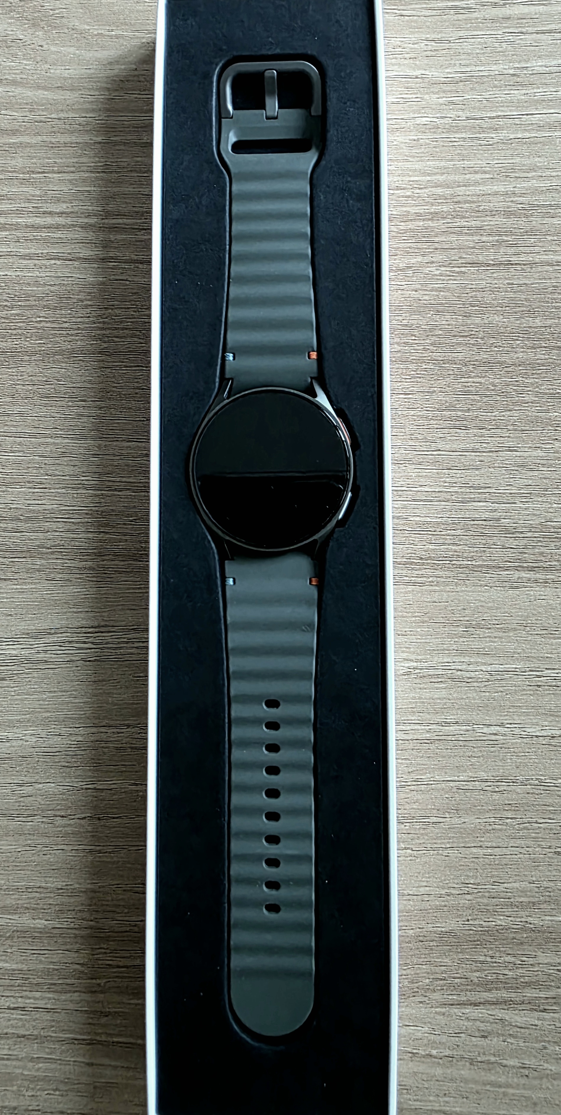 워치가-3개나-있네요.