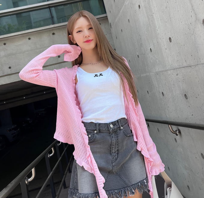 여자아이들 미연 사복