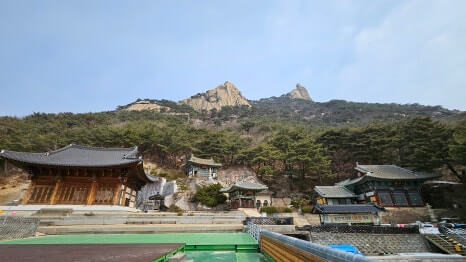 양주 석굴암 : 북한산 국립공원의 비경 속에 숨겨진 보석 같은 사찰