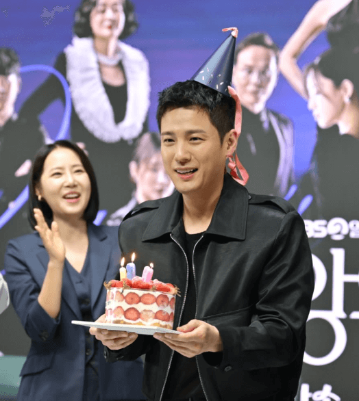 여왕의 집 등장인물 강재인&amp;#44; 김도윤&amp;#44; 황기찬&amp;#44; 강세리 인물관계까지