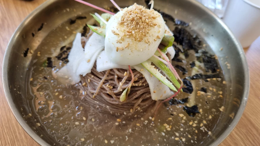 물막국수