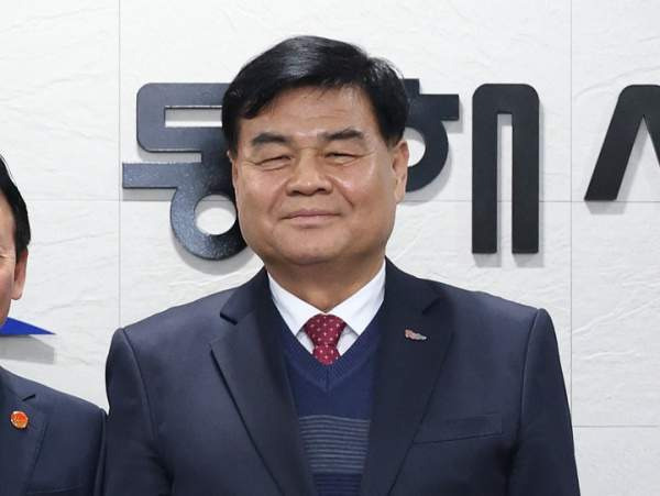 심규언 동해시장 프로필 나이 학력 고향 및 소속정당 징역 9년 6개월 법정구속 논란 총정리