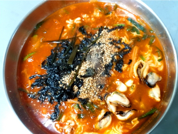 강릉순두부장칼국수