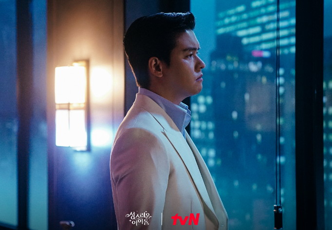 성스러운 아이돌