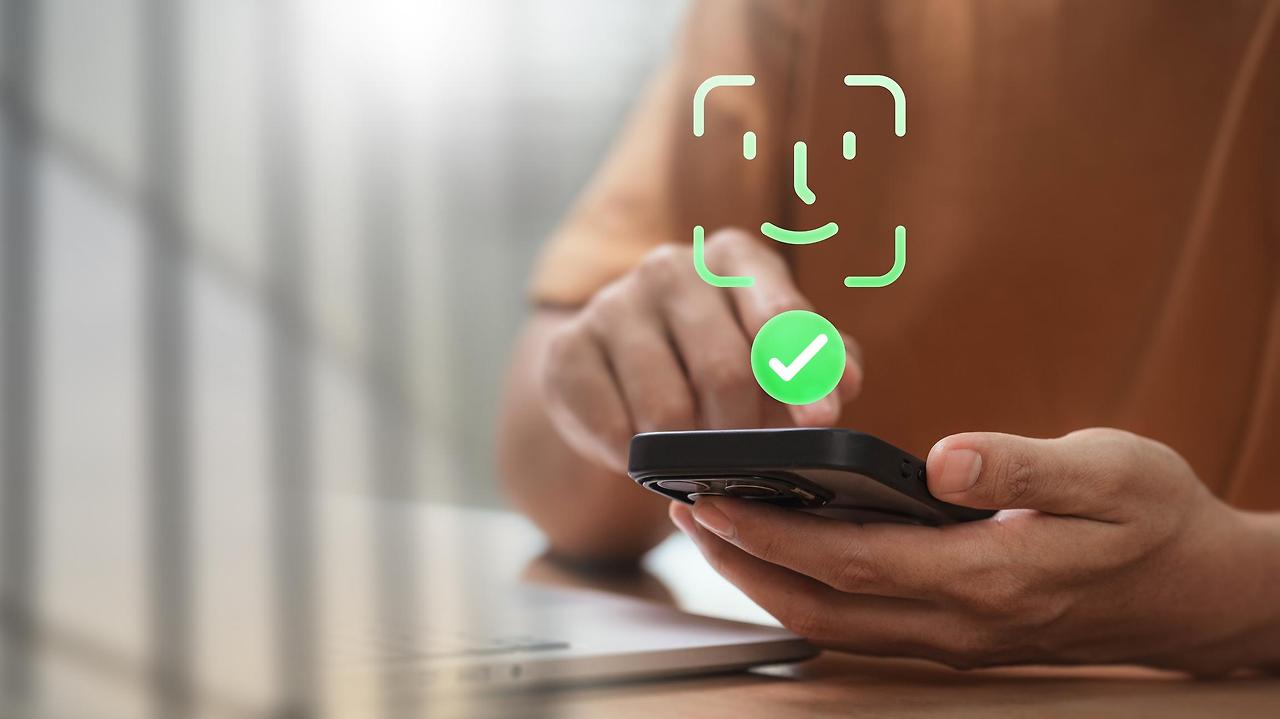 스미싱 차단 앱 설치하러 가기