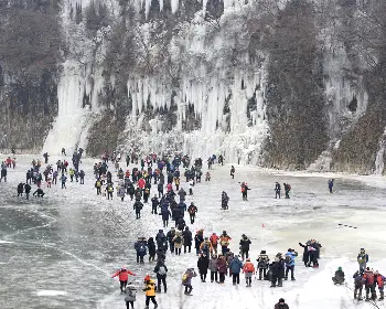 철원 한탄강 얼음 트레킹 축제_5