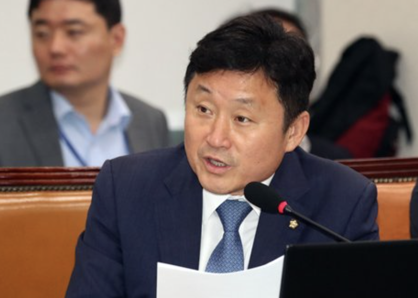 최인호 국정활동