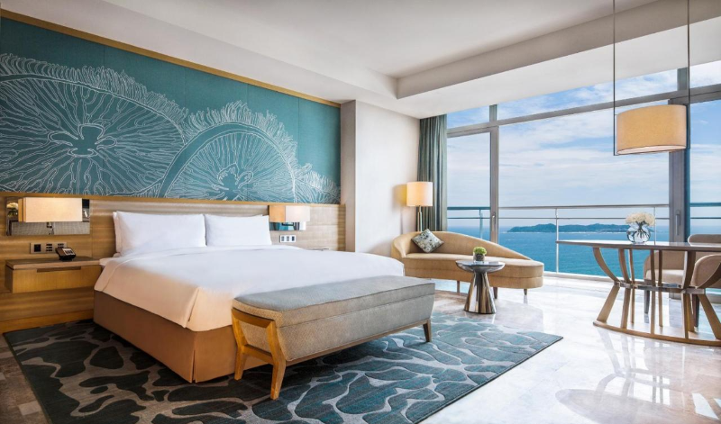 디럭스 오션뷰 객실 내부 모습