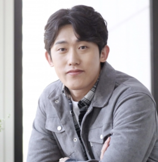 민진웅 작품활동