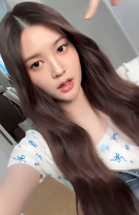 하츠투하츠 SM엔터테인먼트 걸그룹 Hearts2Hearts 데뷔 K-pop 신인 걸그룹 SM 5년 만의 신인 하츠투하츠 멤버 소개 하츠투하츠 데뷔 일정 The Chase 티저 하츠투하츠 쇼케이스 SM 30주년 걸그룹 하츠투하츠 첫 싱글 The Chase 하츠투하츠 쇼케이스 일정 SM 신인 걸그룹 데뷔 K-pop 2025 기대 그룹 Hearts2Hearts 글로벌 데뷔