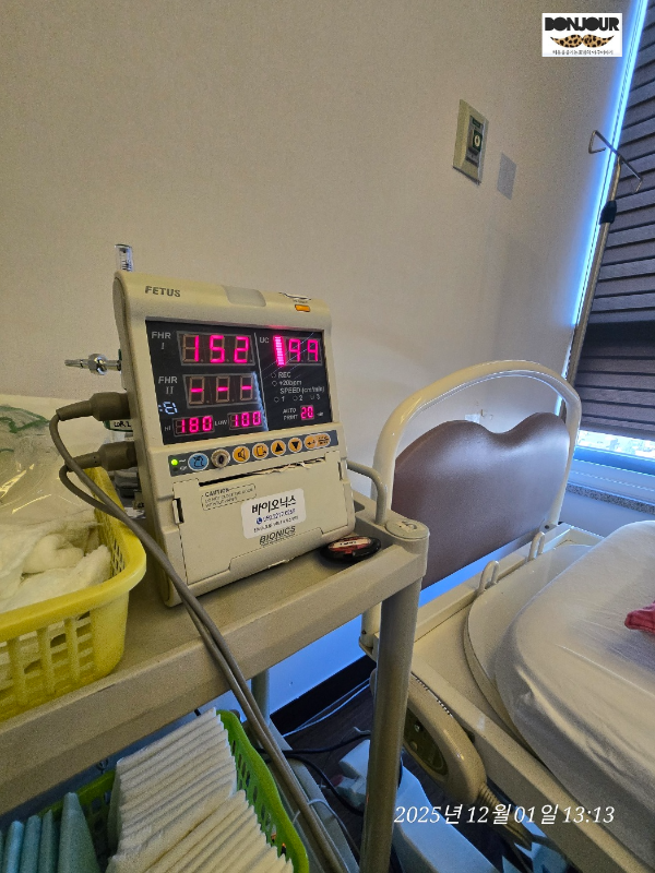 출산시 산통 측정 기계 이미지