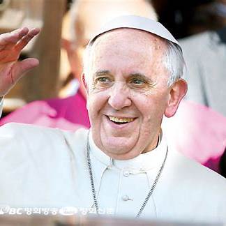 프란치스코 교황 건강 악화 소식.. 그의 업적 & 산티아고 순례길 가이드
