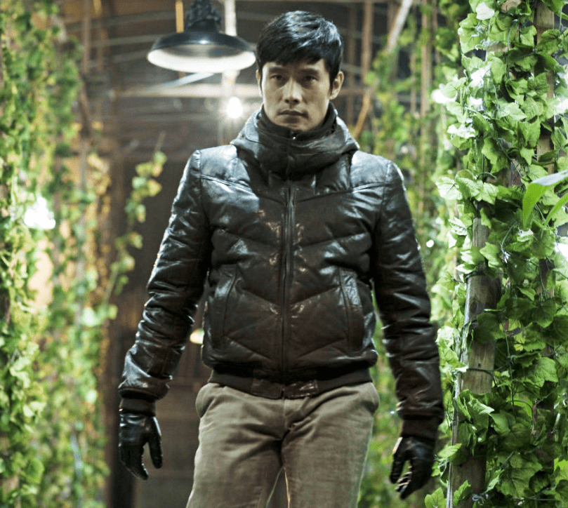 경철과-대치하는-수현