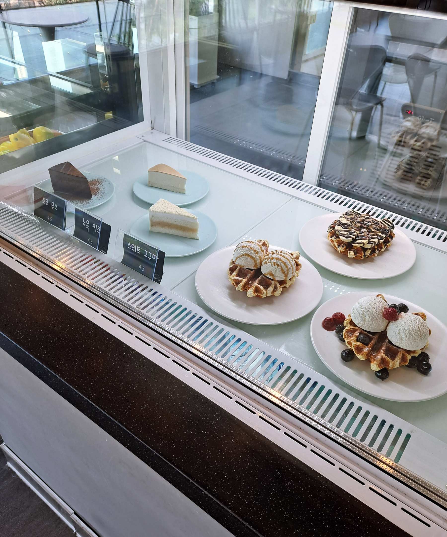 유리카페 쇼케이스