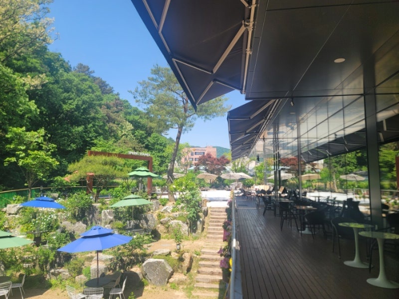 용인 계곡 카페 스프링사운즈 대형 베이커리 카페 