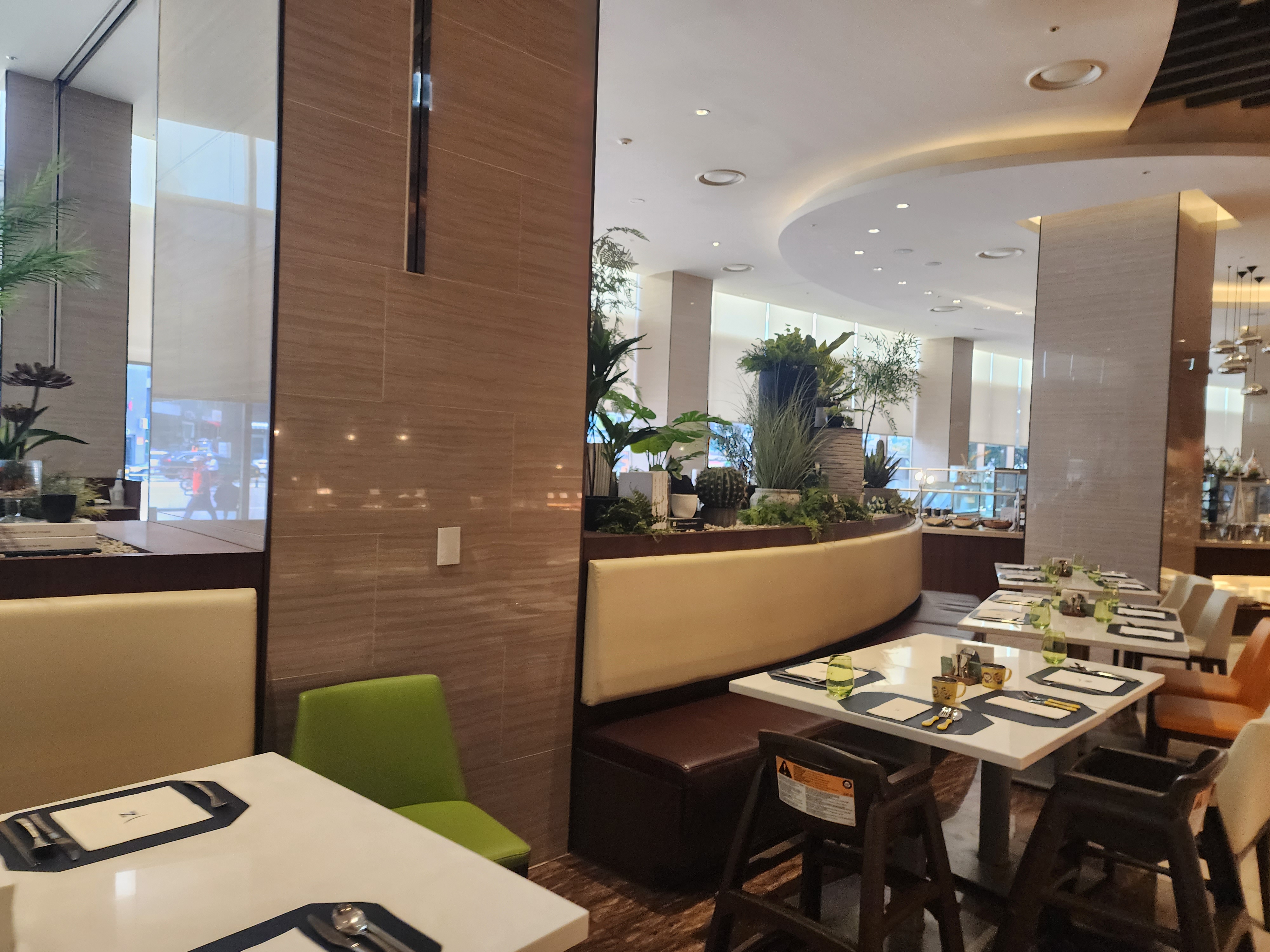 노보텔 앰배서더 수원 더 스퀘어뷔페