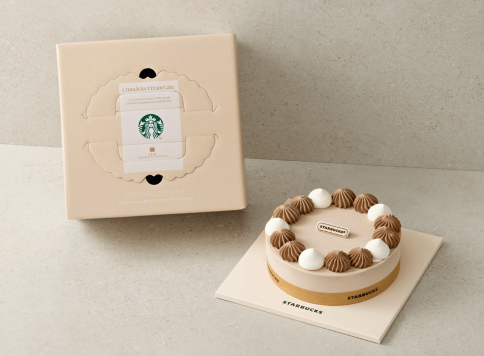 2024년 스타벅스 크리스마스 케이크 사전 예약
