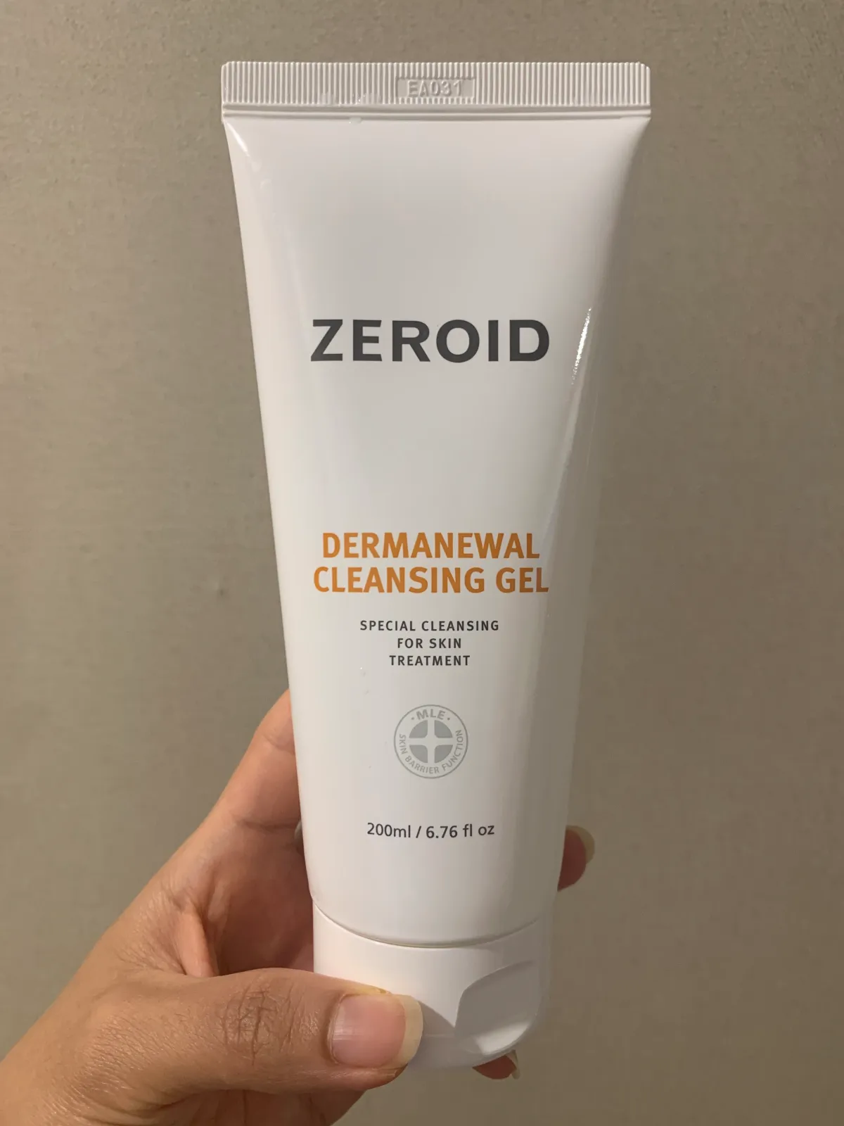 제로이드-더마뉴얼-클렌징-젤-튜브형