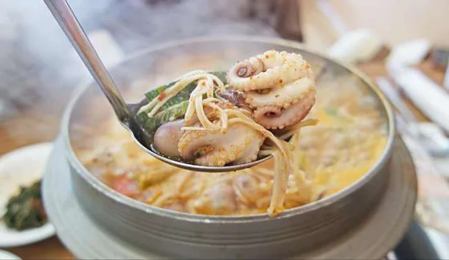 제주해물뚝배기