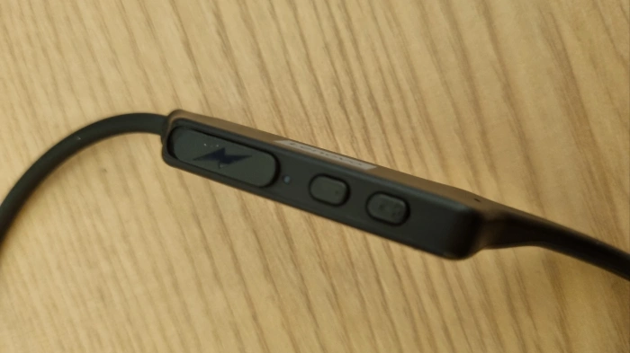 레노버 골전도 이어폰 X4 볼륨조절