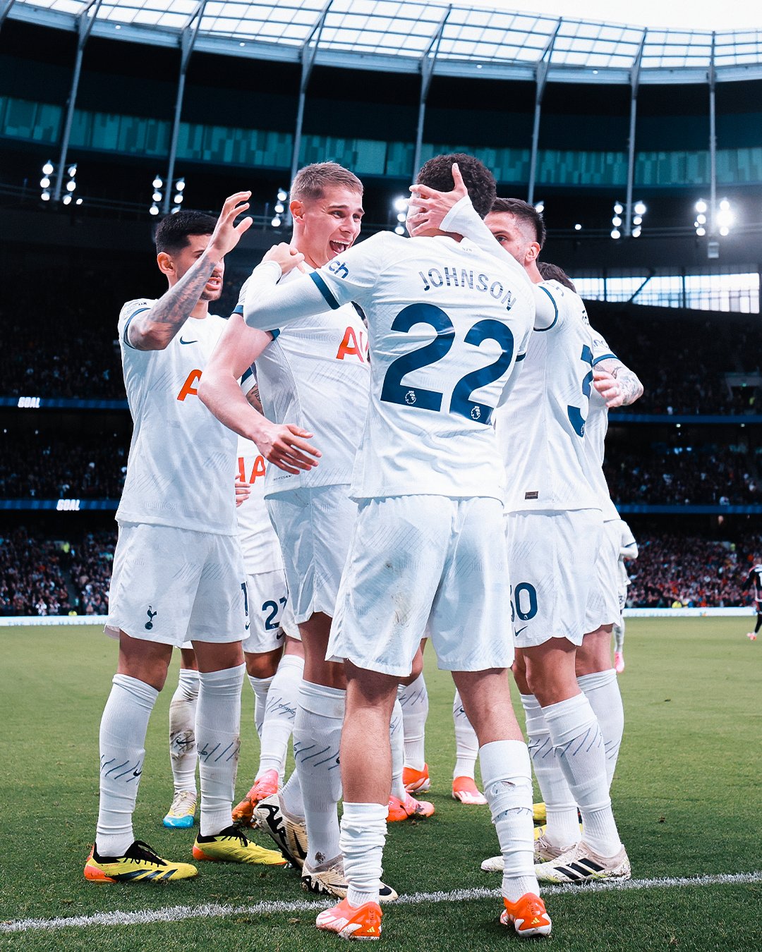 토트넘 손흥민 퀸즈파크 레인저스