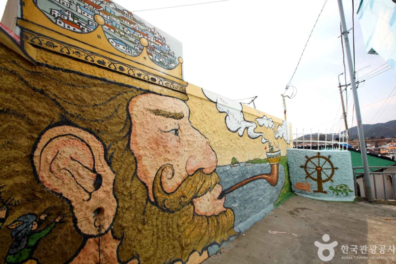 동피랑벽화마을