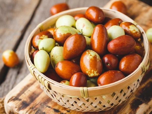 한국의 떡 종류 달팽이떡-대추