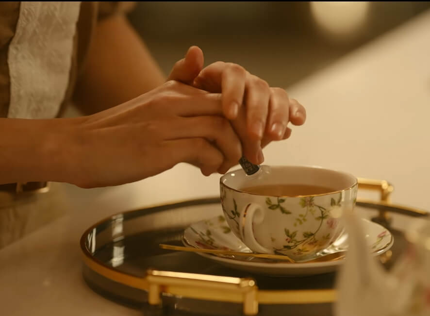 차에 수면제를 타는 다해