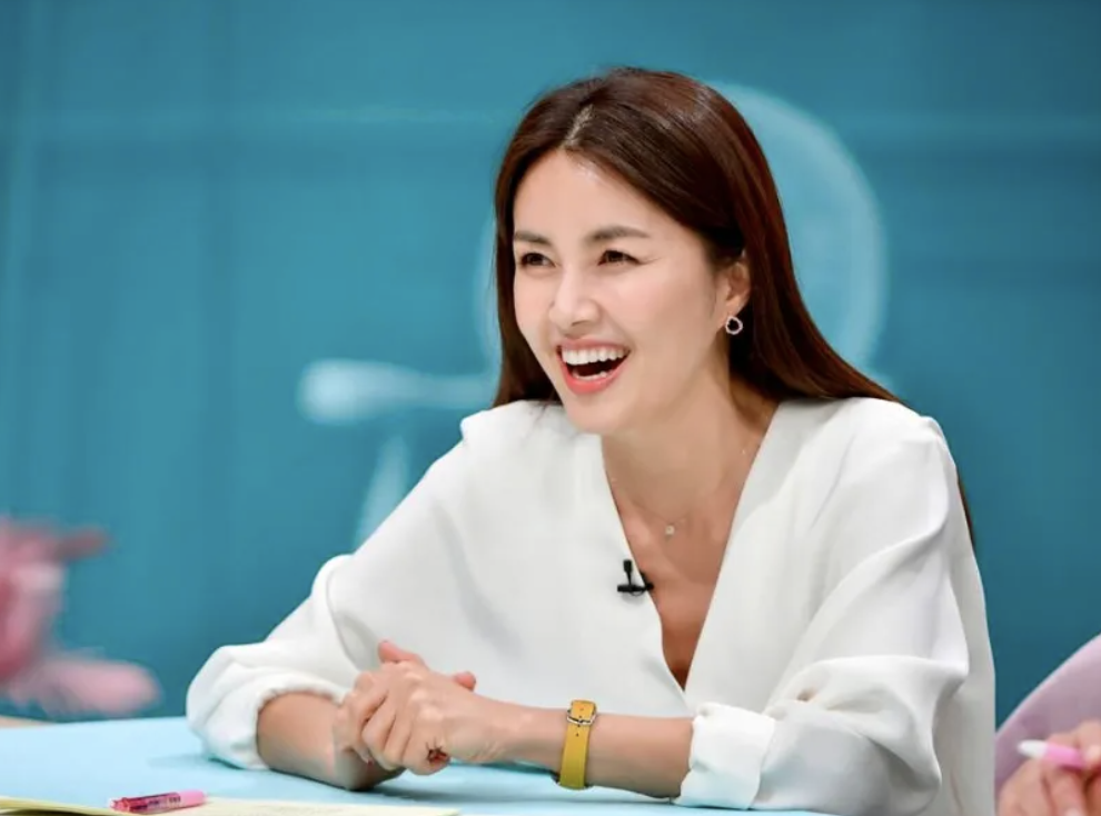 신애라 방송 활동