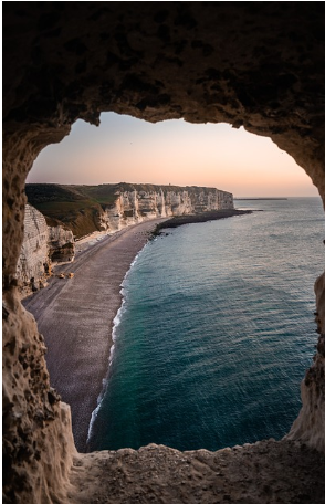 비밀의 해변: 관광객이 잘 찾지 않는 숨겨진 해변 탐방