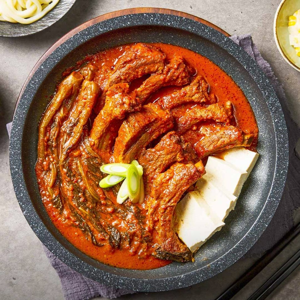 선릉역 등갈비찜 맛집, 갓김치의 깊은 맛이 있는 돌산등대집 후기