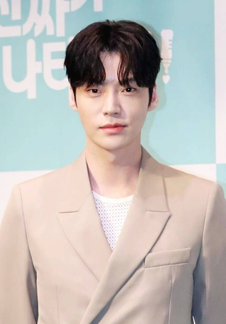 배우-안재현