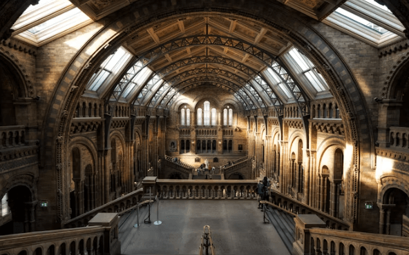 해리포터와 함께 떠나는 영국 여행: 마법 같은 순간 완벽 가이드