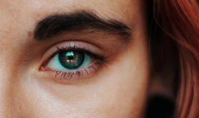 눈 포커스 사진