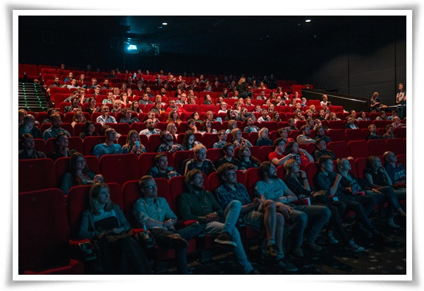 "개봉관 최신 영화 싸게 보는 꿀팁" 놓치면 후회할 비법 대 공개!