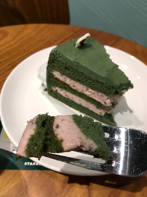 제주한정메뉴-쑥팥케이크3