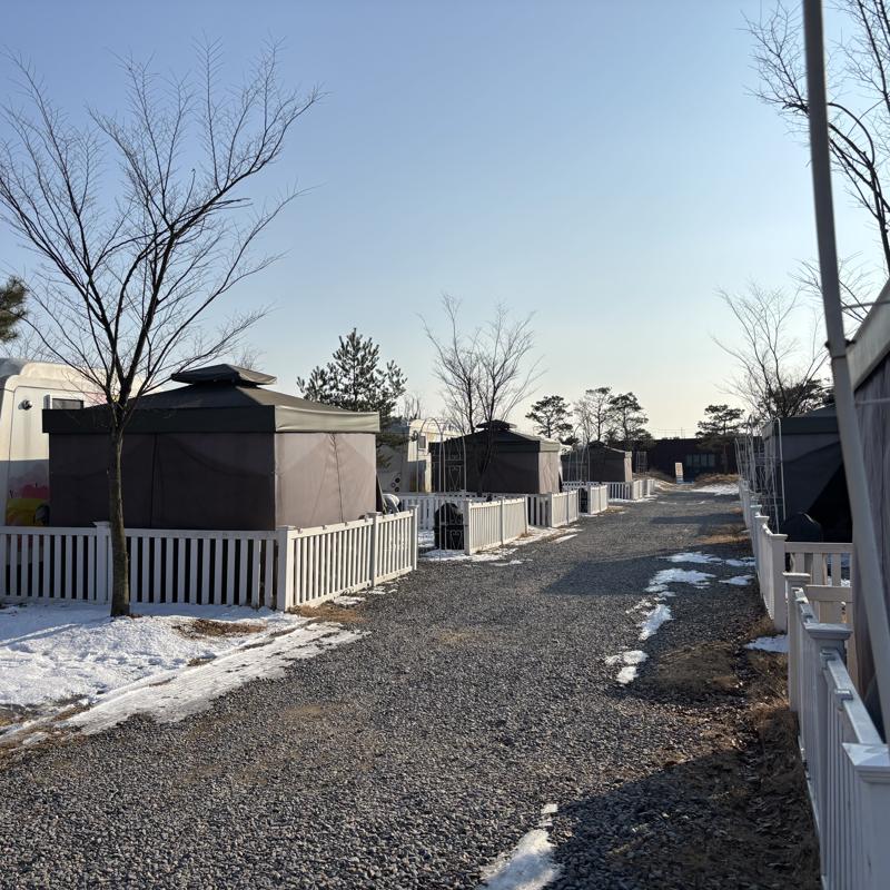 Campground sideview D zone, D존