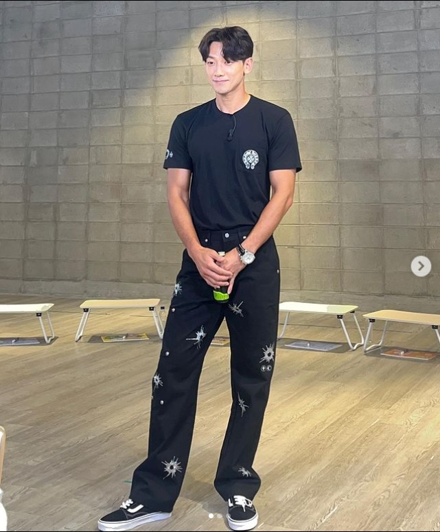 비(정지훈)