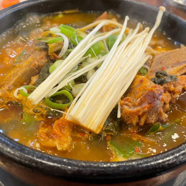 생생정보 전설의 맛 미나리 감자탕 음식점 위치