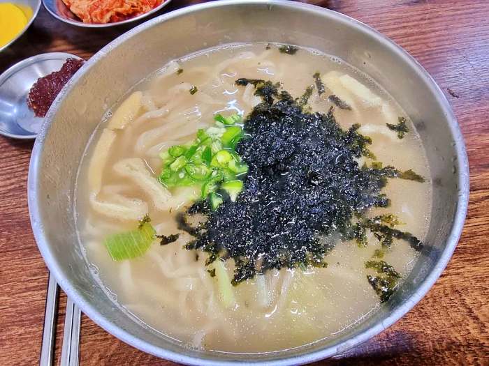 생활의 달인 여주 진한 국물과 탱탱한 면발 칼국수 맛집