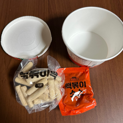 곤약현미떡볶이 구성품 사진