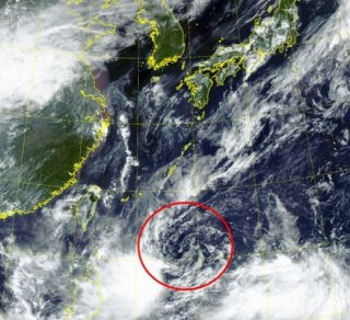 18호 태풍경로 현재 위치